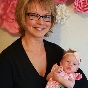 Meet your Posher, Tina